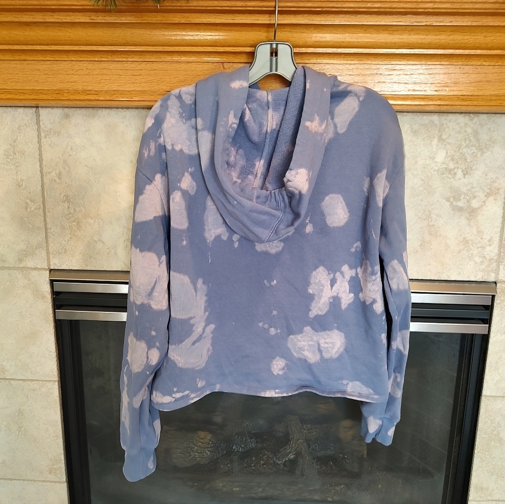 Champion Large Tie-Dye Cropped Hoodie Sweatshirt! - Picture 3 of 7